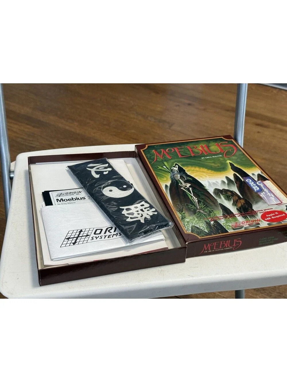 Moebius Commodore 64 Origin Systems Books Poster Game Complete( Untested)